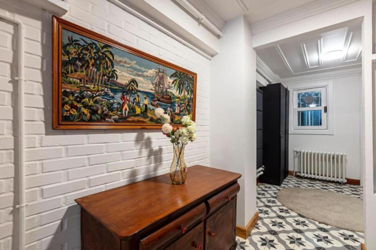 Historical 4-Br Home Steps From Besiktas Stadium & Bosphorus Views - Prime Nisantasi Location! Istanbul Eksteriør billede